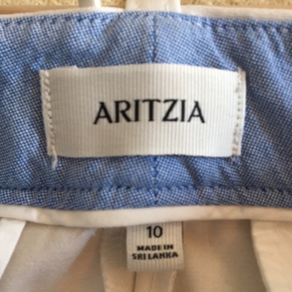 Aritzia Chino Mid-rise Carrot Pant - Picture 3 of 13